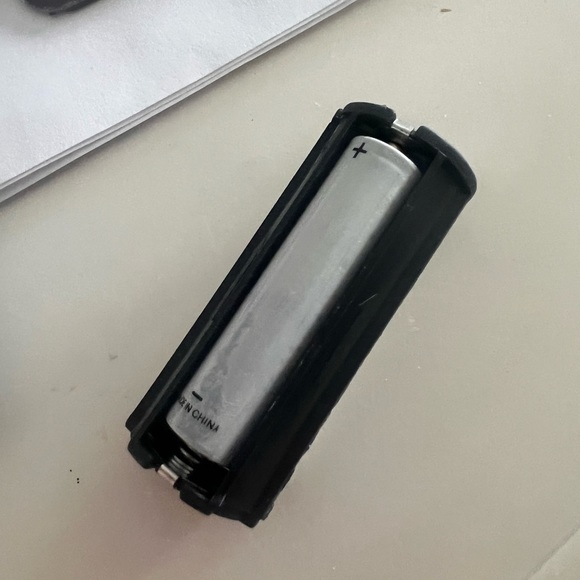 kubota flashlight torch flashlites orange w/batteries  9 LED pocket sized - Picture 9 of 10